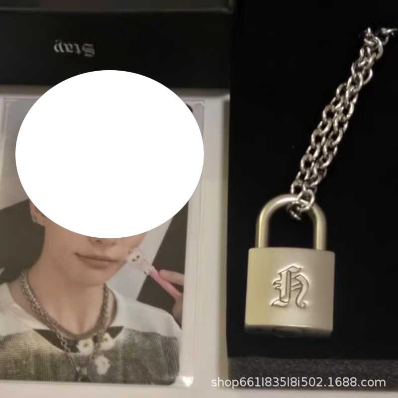 Men'S Accessories Jewelry - Ashionable Yaratıcı Metal Kilit Kolye Huang